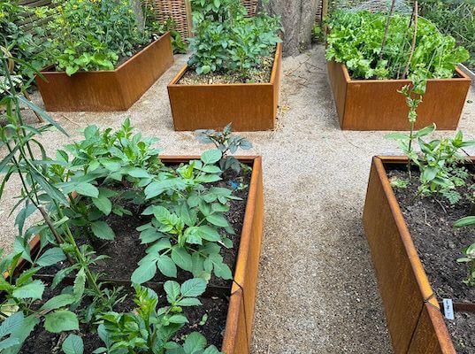 højbede i cortenstål small