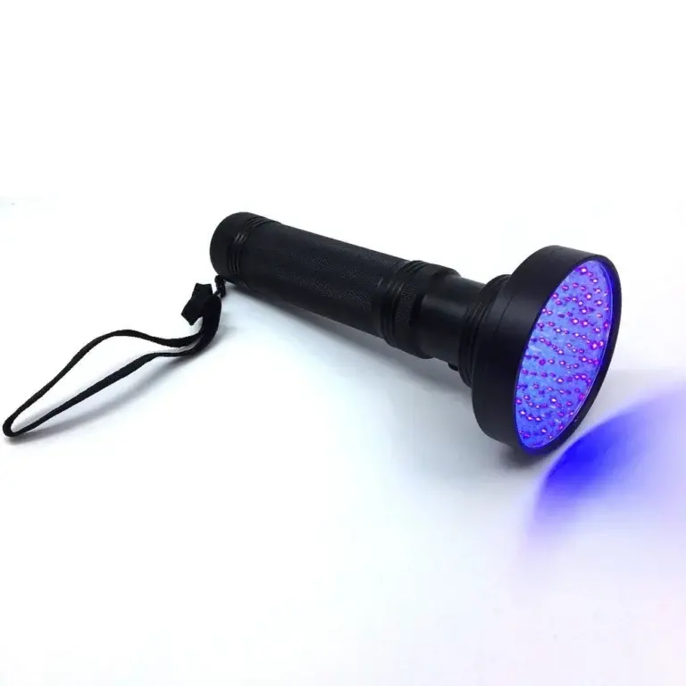 ravlygte UV lygte UVA100